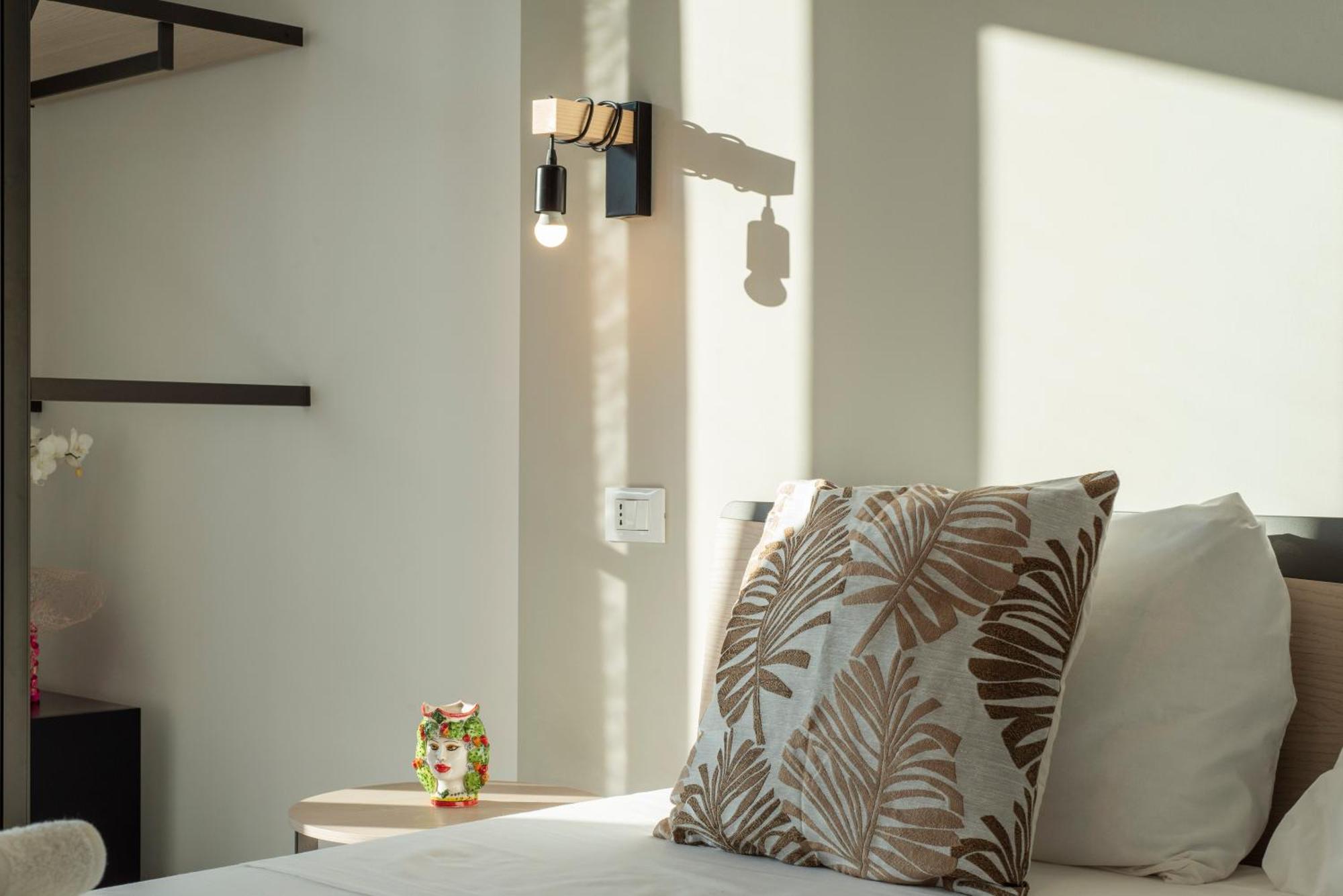 Bed And Breakfast Da Francesca Castelluzzo Buitenkant foto