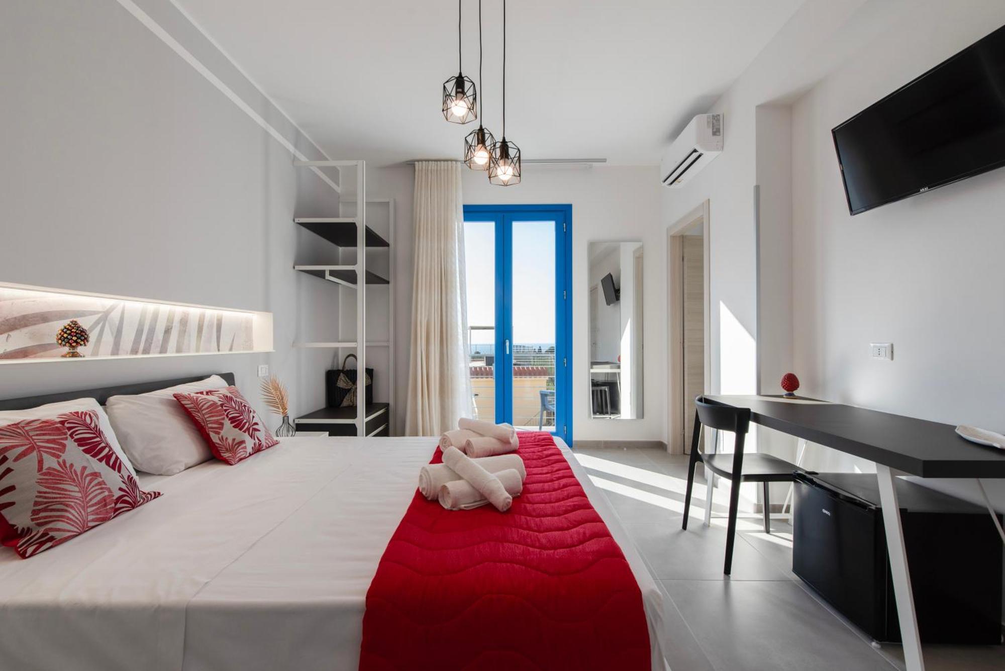 Bed And Breakfast Da Francesca Castelluzzo Buitenkant foto