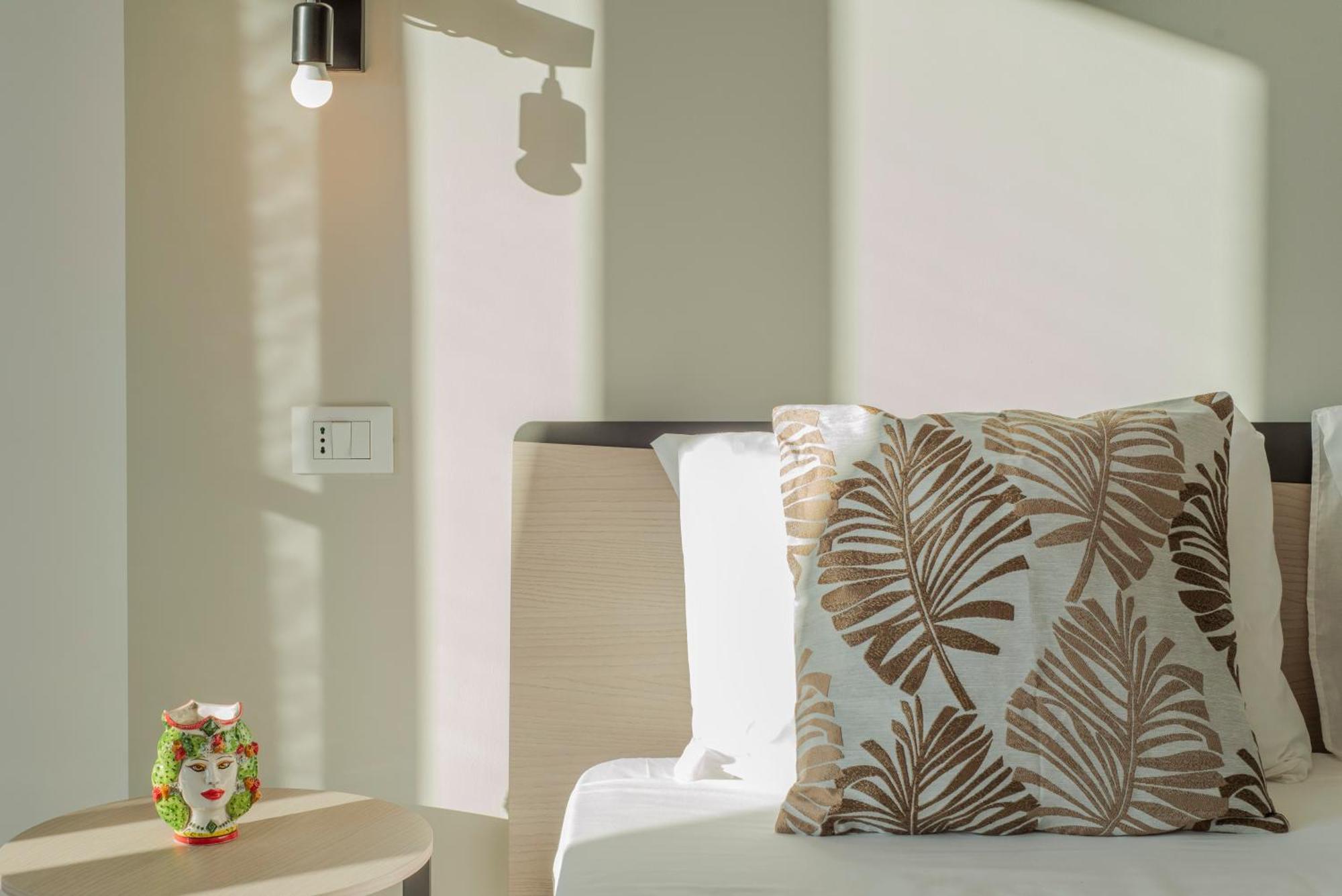 Bed And Breakfast Da Francesca Castelluzzo Buitenkant foto
