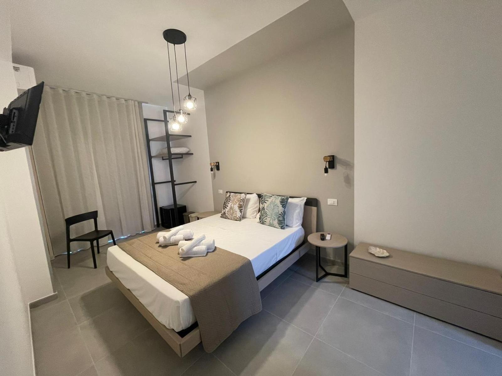 Bed And Breakfast Da Francesca Castelluzzo Buitenkant foto